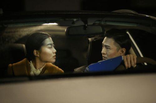 逆行的恋人,跨越时空的深情之旅