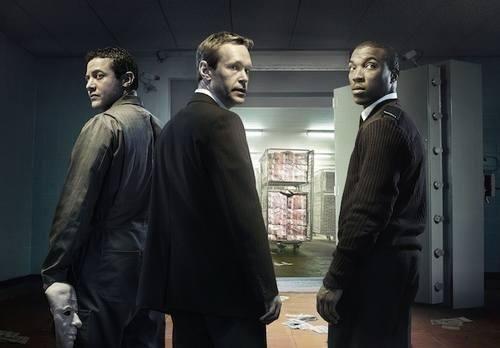 谁是内鬼 第一季,悬疑揭秘，谁是隐藏在暗处的背叛者？